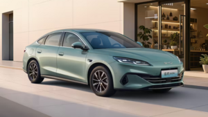 BYD Seal 06 DM-i 2026: гибридный седан с запасом хода 128 км и ценой от 1,1 млн рублей