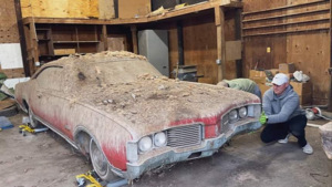 Редкий Oldsmobile Delta 88 1968 года впервые за 30 лет увидел свет