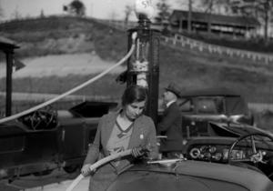 Как советские водители справлялись с поломками без запчастей и сервисов