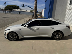 Дилер из Калифорнии не продал подержанный Cadillac CT5-V Blackwing за 84 500 долларов