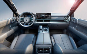 Tank 400 научился обновляться «по воздуху» и получил сервисы Яндекса