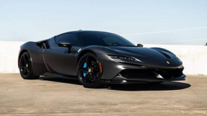 Ferrari SF90 Spider: минимализм в тюнинге суперкара как новый тренд