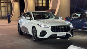 Geely Emgrand пятого поколения: турбомотор, новый дизайн и умная начинка за 9000 долларов