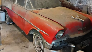 Редкий Chevrolet 210 1956 года простоял 30 лет и удивил необычной начинкой