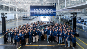 Xpeng выпустил миллионный автомобиль, Mona M03 обеспечила пятую часть успеха