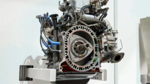 Роторные двигатели: почему Mazda не спешит возвращать легенду на рынок