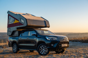 Модуль STEALTH 1500 для пикапов: комфортный автодом с автономией и быстрым монтажом