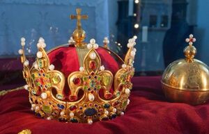 Чем цари отличались от королей: почему одни правили в России, а другие в Европе