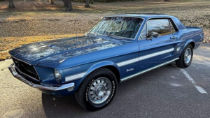 Редкий Ford Mustang California Special 1968 года в цвете Acapulco Blue выставлен на аукцион