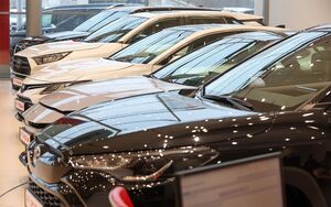 Россияне в октябре потратили на новые авто рекордные 568 миллиардов рублей