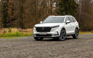 Новая Honda CR-V из Китая: стоит ли она своих 6-8 миллионов рублей
