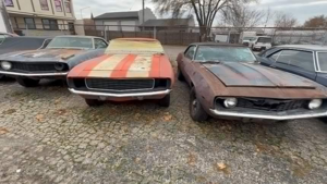 В Иллинойсе выставили на продажу три редких Camaro Z28 1969 года и другие маслкары