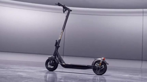 Niu KQI Air X: самый легкий электросамокат из карбона весом менее 12 кг
