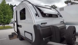 Adria Action Sport 2026: обновленный прицеп-капля стал еще удобнее и современнее