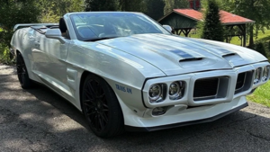Необычный гибрид: Pontiac Trans Am 1969 года на базе Camaro 2SS 2020 года