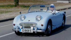 Американский моряк купил Corvette в Европе и установил рекорд после возвращения домой