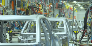 Завод Evolute в Липецке начал сам сваривать и красить кузова для электрокаров