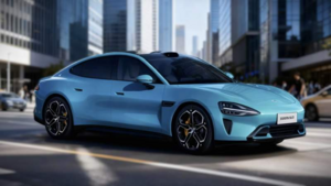 Xiaomi SU7 второй год подряд лидирует в рейтинге удовлетворенности владельцев электромобилей Китая