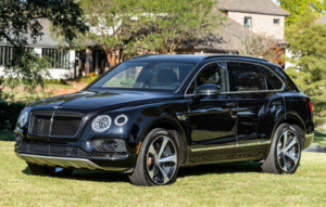 Подержанный Bentley Bentayga 2019 года продан за 60 тысяч долларов в США