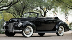 Внук продает уникальный Ford кабриолет, который его дед построил 30 лет назад