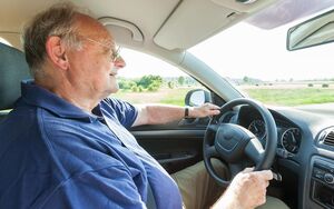 В Госдуме выступили против запрета на вождение для пожилых автомобилистов