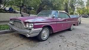Редкая находка: DeSoto Fireflite 1960 года ищет нового владельца