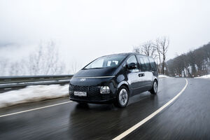 Hyundai Staria Signature: футуристический минивэн с характером и компромиссами