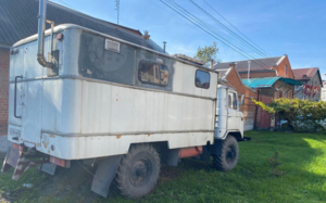 Автодом на базе ГАЗ 66 с ГБО и солнечными батареями: путешествие с комфортом для четверых