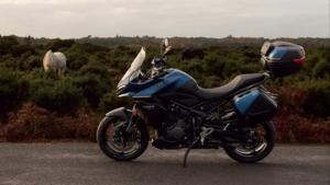 Triumph готовит Tiger Sport 800 Tour: новый взгляд на туристический мотоцикл 2026 года