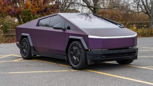 Владелец продал свой Tesla Cybertruck за 61 000 долларов после многочисленных ремонтов