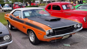 Редкий Dodge Challenger T/A 1970 года с уникальной опцией найден в оригинале