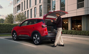 Названы три кроссовера которые неожиданно стали хитами продаж в России к концу года