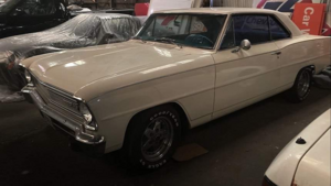 Редкий Chevrolet Nova SS 1966 года ищет нового владельца после долгого простоя