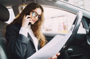 Почему ГАИ может отказать в регистрации авто без печати в ПТС