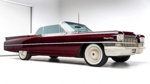 Легендарный Cadillac Series 62 1963 года из рекламы Haagen-Dazs стал экспонатом музея