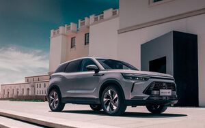 BAIC прекращает сборку кроссоверов X55 и X7 в России из-за новой стратегии