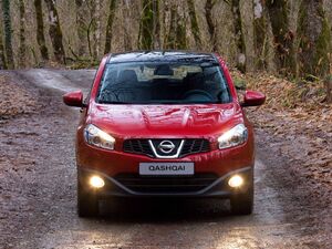 Проблемы с трансмиссией и не только: опыт владельцев Nissan Qashqai первого поколения