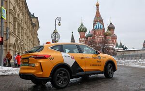 Такси подорожает в новогодние праздники: названы 2 главные причины