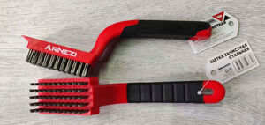 Arnezi выпустил серию новых зачистных щеток с изогнутой рукояткой для разных металлов