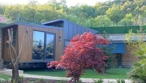 Французский дом на колесах Oslo Deluxe сочетает японский минимализм и функциональность