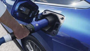 Toyota инвестирует в развитие водородных заправок в США для поддержки FCEV