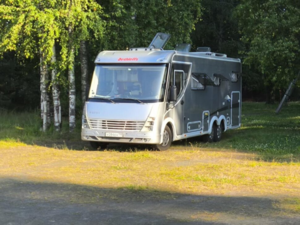 Dethleffs Esprit I7870: как устроен премиальный автодом для жизни и путешествий