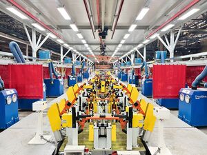 УАЗ внедрил роботов для антикоррозийной обработки: кузова станут долговечнее