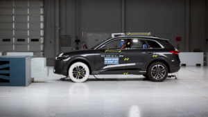 Обновленный Audi Q5 2025 получил высшую оценку безопасности несмотря на слабые фары