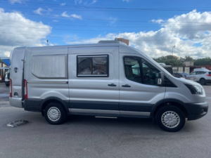 Индивидуальный автодом на базе Ford Transit 2018 для комфортных путешествий и работы