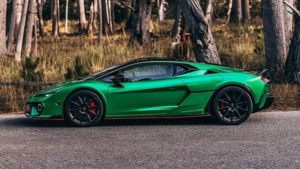 Lamborghini начинает поставки Temerario и выводит на рынок облегченный Alleggerita
