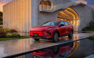 Omoda C5 нового поколения появится в России в 2026 году с новым дизайном