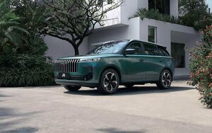 Jaecoo J6 выходит на российский рынок с увеличенными размерами и новыми возможностями