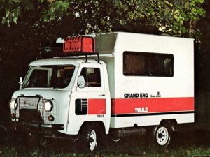 Итальянский кемпер Grand Erg Thule на базе УАЗ-452Д: комфорт и автономность для путешествий