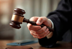 В Петербурге начнется суд над водителем Chevrolet после аварии с мотоциклистом